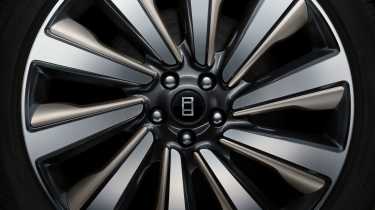 Range Rover SV Ultra - wheel