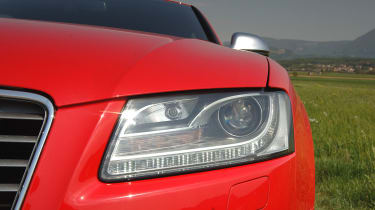 Audi S5 headlamp