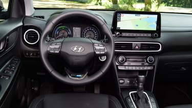 Hyundai Kona Hybrid - interior 