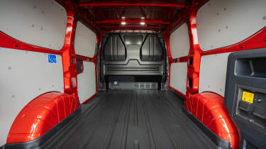 Ford Transit Custom - cargo area (rear view)