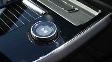 Polestar 3 - volume control