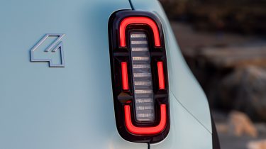 Renault 4 - rear light