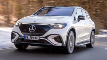 Mercedes EQE SUV - front