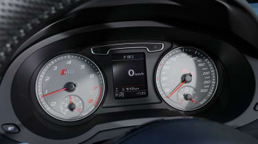Audi RS Q3 dials
