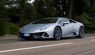 Lamborghini Huracan Evo - front tracking