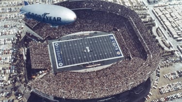 Goodyear Blimp - Super Bowl