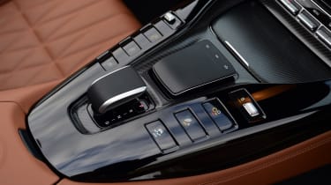 Mercedes-AMG GT R Roadster - centre console