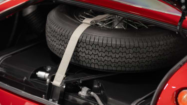 Aston Martin DB4 GT Zagato Continuation - spare wheel