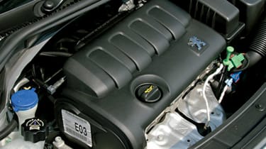 Peugeot 207 S engine