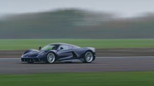 Hennessey Venom F5 - action