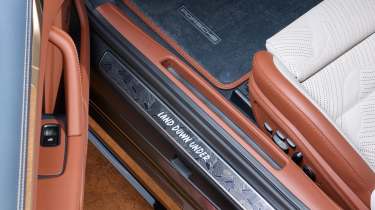 New Porsche 911 Land Down Under - sill plate