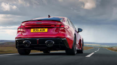 Audi RS 5 - rear cornering
