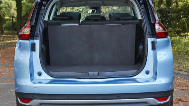 Renault Grand Scenic 2016 - boot