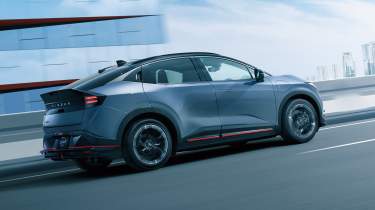Nissan Leaf Nismo - dynamic rear angled