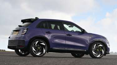 Abarth 600e Scorpionissima - rear static 
