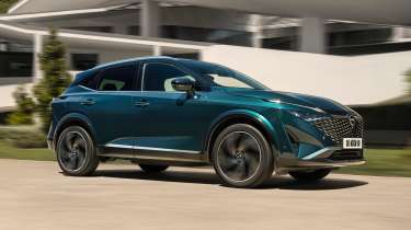 Nissan Qashqai e-Power 2025 - front tracking