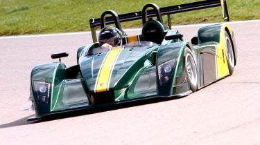 Caterham SP/300R front cornering