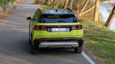 Jeep Compass - rear tracking