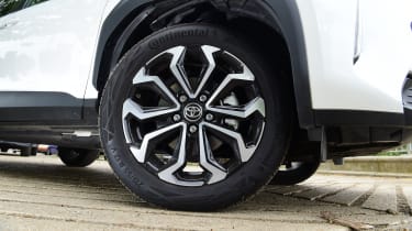Toyota Yaris Cross First report - front O/S wheel