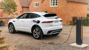 Jaguar E-Pace PHEV - charging