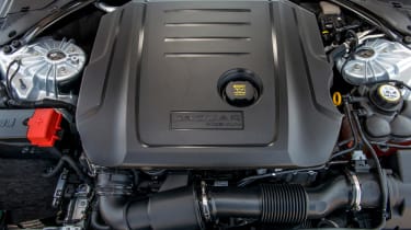 Jaguar XF R-Sport engine