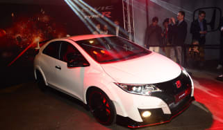 Honda Civic Type R revealed in Geneva 2015