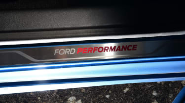 Ford Focus ST Estate - sill