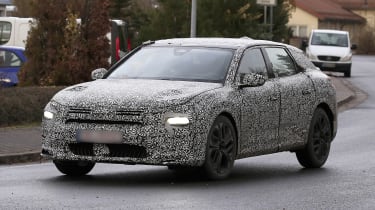 Citroen C5 electric car spy shots