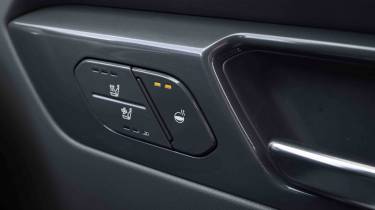 Kia EV9 Air - heated seat controls