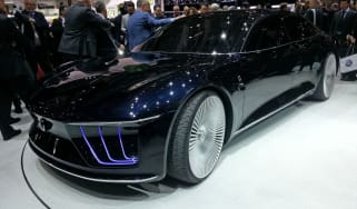 Giugiaro GEA concept