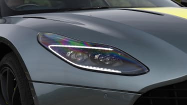 Aston Martin DB11 AMR  - headlights