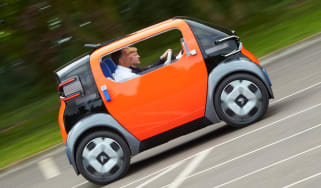 Citroen AMIone James Brodie driving