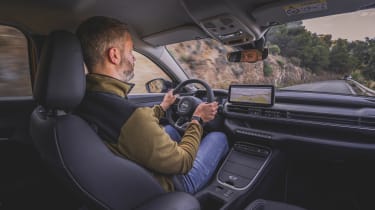 Jeep Avenger - Richard Ingram driving