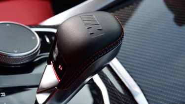 BMW M3 Touring Competition - gear selector