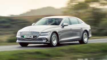 Genesis Electrified G80 - front tracking