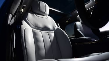 Range Rover Sport P510e - seats