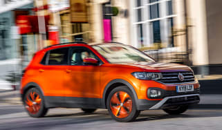 VW T-Cross - front action