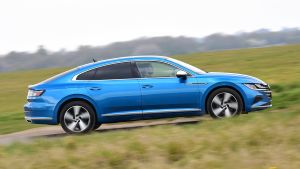 Volkswagen Arteon eHybrid - side