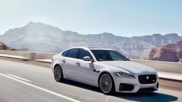 Jaguar XF S - front tracking 2