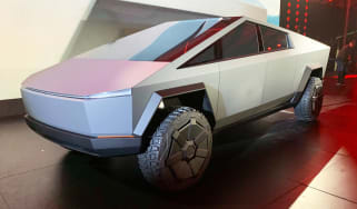 Tesla Cybertruck - reveal front