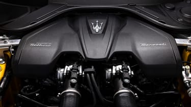 Maserati GranTurismo - engine