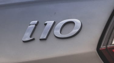 Hyundai i10 - rear badge
