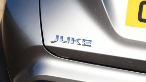 Nissan Juke - badge