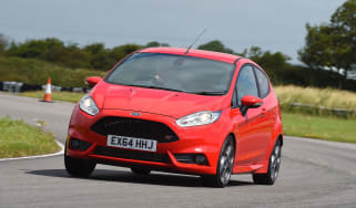 Ford Fiesta ST - front cornering