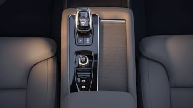 New 2024 Volvo XC90 - centre console