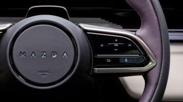 Mazda CX-6e - steering wheel