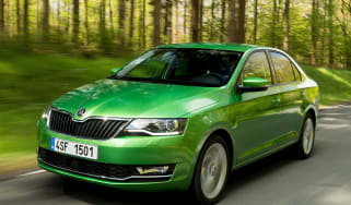 Skoda Rapid - front