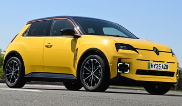 Electric car charging mega test - Renault 5 front angled