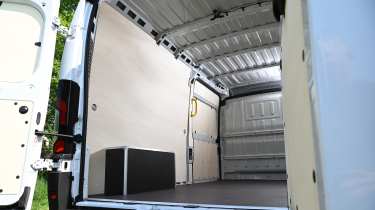 Citroen e-Relay - cargo area (rear door view)