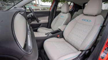 Fiat 600 - front seats